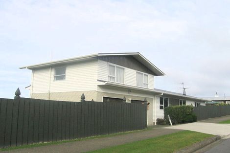 Photo of property in 7 Acacia Avenue, Maungaraki, Lower Hutt, 5010