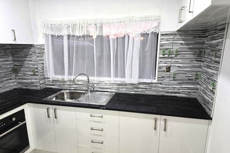 Photo of property in 2/113 Avenue Road, Otahuhu, Auckland, 1062