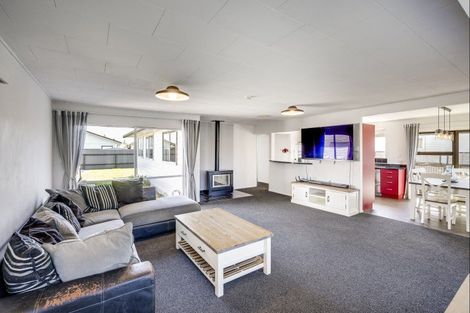 Photo of property in 8 Spriggs Crescent, Greenmeadows, Napier, 4112