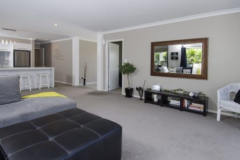 Photo of property in 120 Castlewold Drive, Bethlehem, Tauranga, 3110