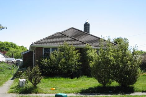 Photo of property in 3 Attlee Crescent, Bryndwr, Christchurch, 8053