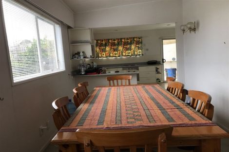 Photo of property in 15 Glenveagh Drive, Mount Roskill, Auckland, 1041
