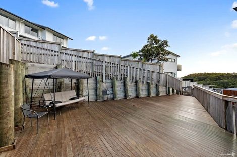 Photo of property in 33 Dawood Place, The Gardens, Auckland, 2105
