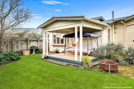 Photo of property in 28 Carlton Avenue, Gonville, Whanganui, 4501