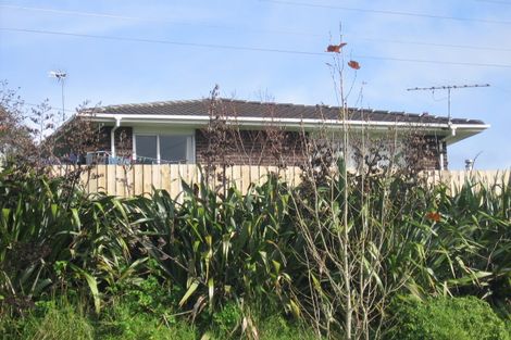 Photo of property in 4/317 Triangle Road, Massey, Auckland, 0614