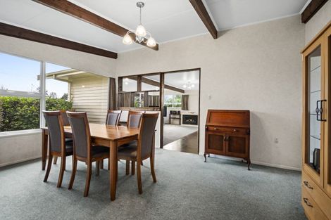 Photo of property in 11 Oxford Street, Marton, 4710