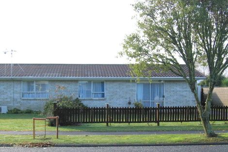Photo of property in 8b Dalton Crescent, Dinsdale, Hamilton, 3204