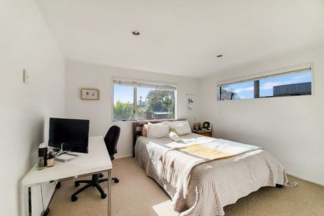 Photo of property in 76 Alverston Street, Waterview, Auckland, 1026