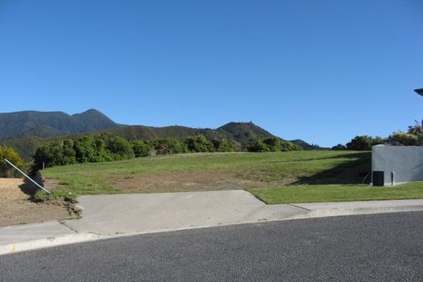 Photo of property in 29 Gravesend Place, Picton, 7220