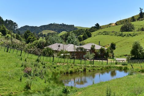 Photo of property in 370 Lowe Road, Hikurangi, 0181