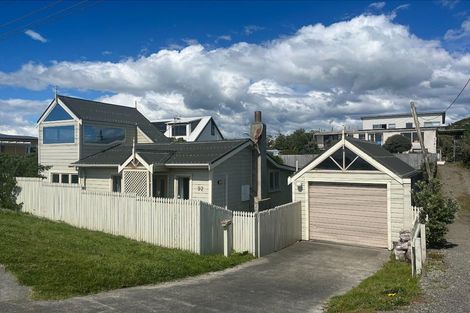 Photo of property in 92 Marine Parade, Otaki Beach, Otaki, 5512