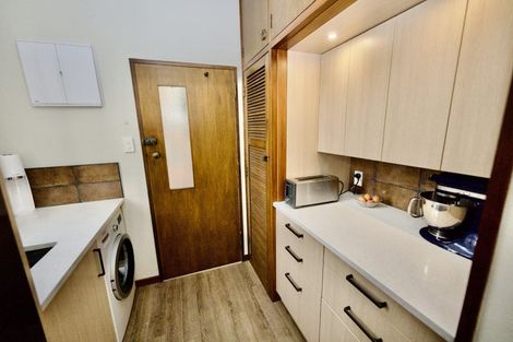 Photo of property in 178 Victoria Avenue, Hokowhitu, Palmerston North, 4410
