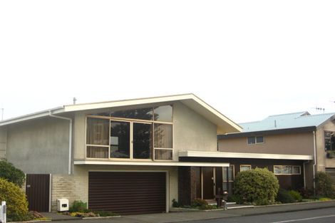 Photo of property in 639 Marine Parade, Napier South, Napier, 4110