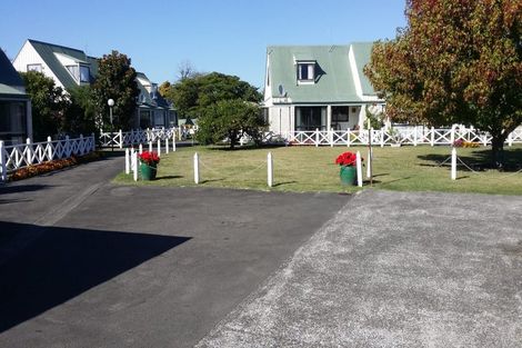 Photo of property in St Lukes Village, 196 Vigor Brown Street, Napier South, Napier, 4110
