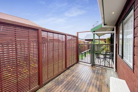 Photo of property in 4/390 West Coast Road, Glen Eden, Auckland, 0602