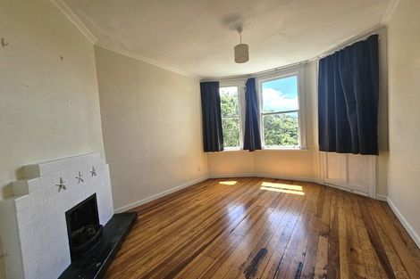 Photo of property in 37 Raroa Road, Kelburn, Wellington, 6012