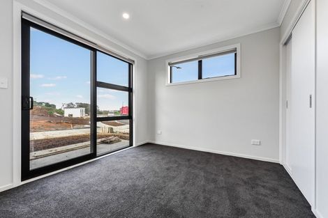 Photo of property in 73 Waruhia Crescent, Rototuna North, 3281