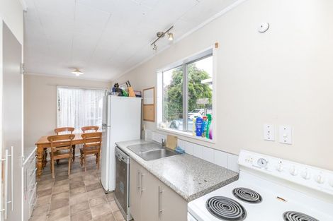 Photo of property in 49c Mahoe Street, Melville, Hamilton, 3206