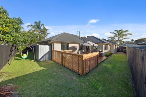 Photo of property in 3 Four Oaks Place, Pukekohe, 2120