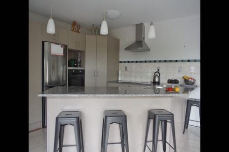 Photo of property in 5 Trillick Place, Tuakau, 2121