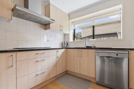 Photo of property in 31a Archibald Road, Kelston, Auckland, 0602