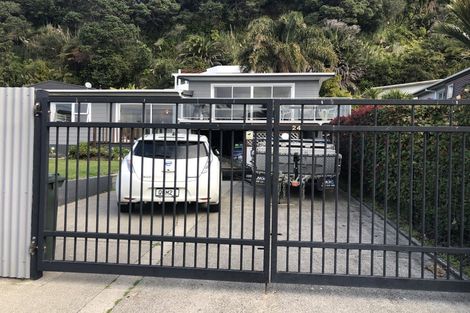 Photo of property in 124 Pohutukawa Avenue, Ohope, 3121