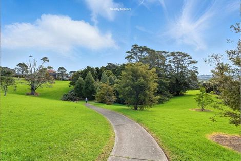 Photo of property in 13 Anchorite Way, Red Beach, 0932