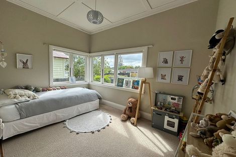 Photo of property in 38 Edgars Road, Westmere, Auckland, 1022