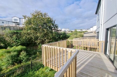 Photo of property in 45a Crestview Rise, Papakura, 2110