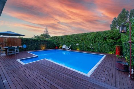 Photo of property in 38 Marywil Crescent, Hillcrest, Auckland, 0627