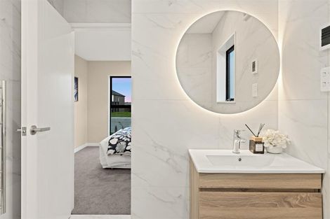 Photo of property in 33 Kapowai Way, Warkworth, 0985