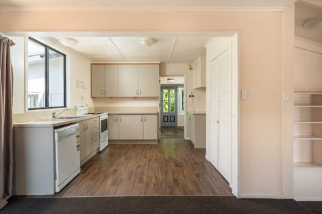 Photo of property in 8 Rokino Road, Taupo, 3330