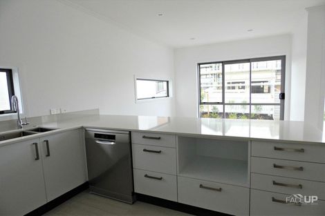 Photo of property in 24 Saltmarsh Road, Hobsonville, Auckland, 0616