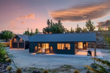 Photo of property in 69 Letts Gully Road, Letts Gully, Alexandra, 9393