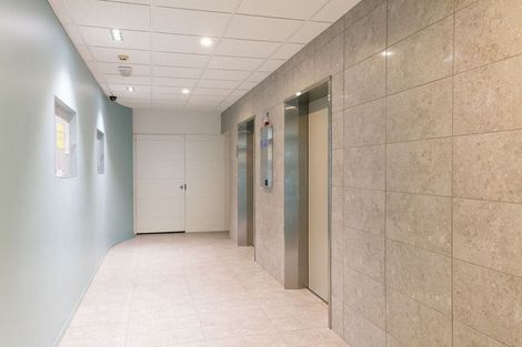 Photo of property in Terrace Tower Apartments, 5d/126 The Terrace, Wellington Central, Wellington, 6011