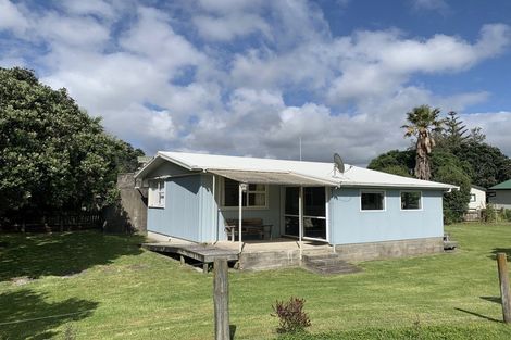 Photo of property in 19 Waetford Road, Matapouri, Whangarei, 0173