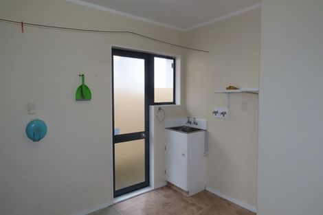 Photo of property in 52 Queen Street West, Levin, 5510