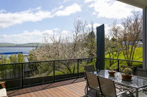 Photo of property in 206a Lake Terrace, Hilltop, Taupo, 3330