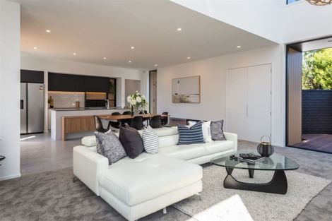 Photo of property in 58 Wai-iti Terrace, Burnside, Christchurch, 8052