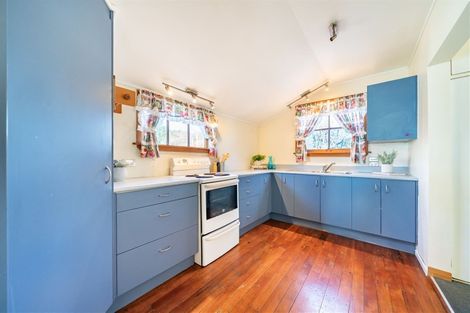 Photo of property in 5 Mangaroa Hill Road, Clouston Park, Upper Hutt, 5018