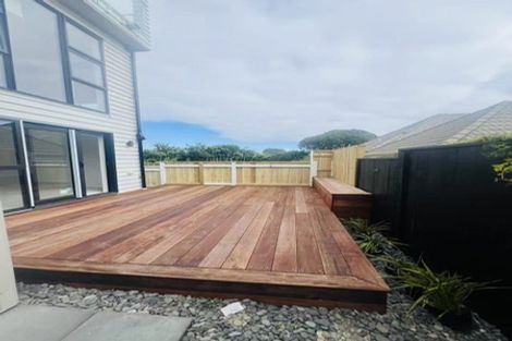 Photo of property in 33 Kotuitui Drive, Wainui, Silverdale, 0992