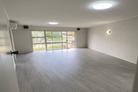 Photo of property in 2/1 Ribblesdale Road, Henderson, Auckland, 0612