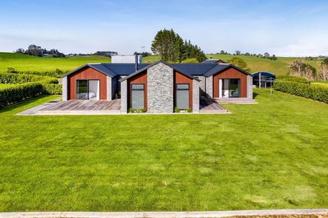 Photo of property in 110 Stockman Road, Tikorangi, Waitara, 4383