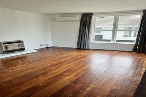 Photo of property in 51 Woodleigh Street, Frankleigh Park, New Plymouth, 4310