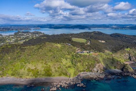 Photo of property in 92 Pukematu Lane, Russell, 0202