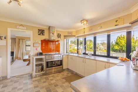 Photo of property in 20 Bennett Street, Waipawa, 4210