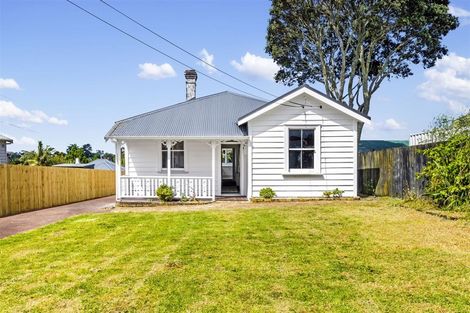 Photo of property in 42 Blockhouse Bay Road, Avondale, Auckland, 1026