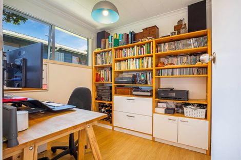 Photo of property in 6 Edwin Mitchelson Road, Muriwai, Waimauku, 0881