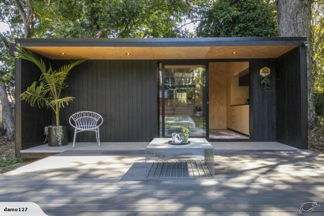 Photo of property in 3 George Avenue, Herald Island, Auckland, 0618