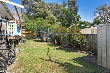 Photo of property in 2/55 Ennis Avenue, Pakuranga Heights, Auckland, 2010